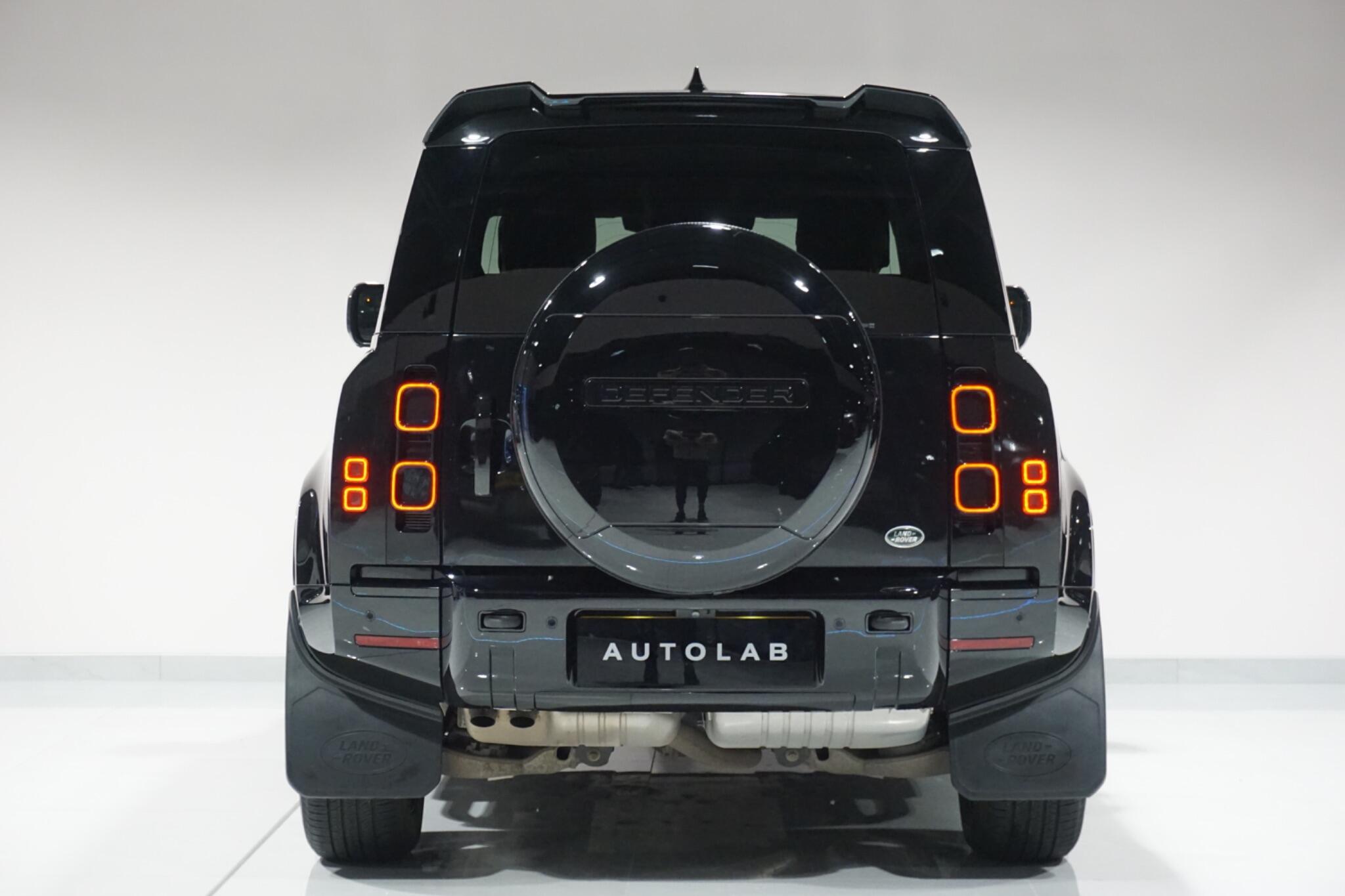 Land Rover Defender 90 3.0 D250 MHEV X-Dynamic HSE SUV 3dr Diesel Auto 4WD Euro 6 (s/s) (250 ps)